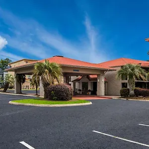 Lodge Super 8 By Wyndham Savannah